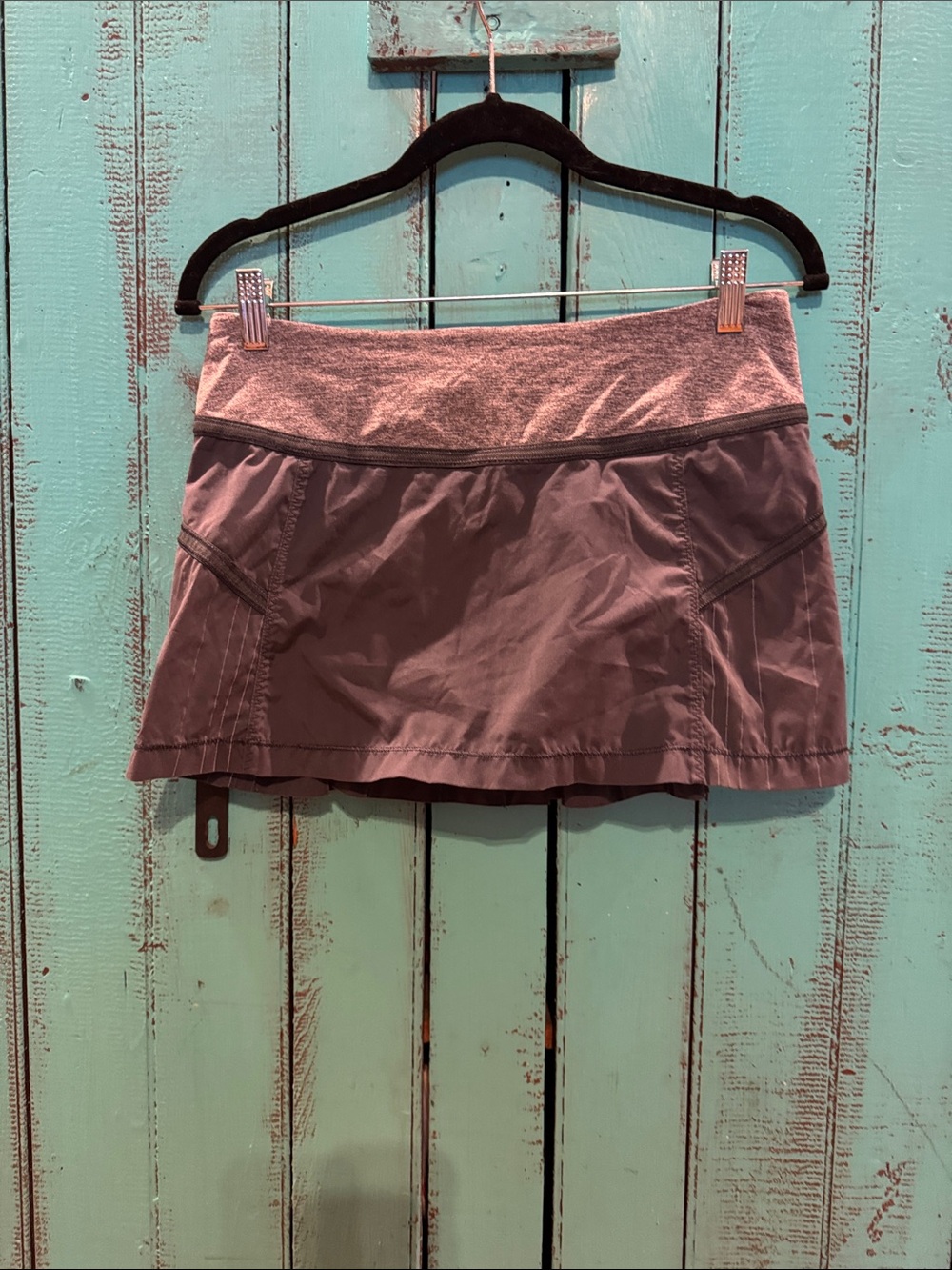 lululemon athletica Black Athletic Skort with Heathered Gray Waistband